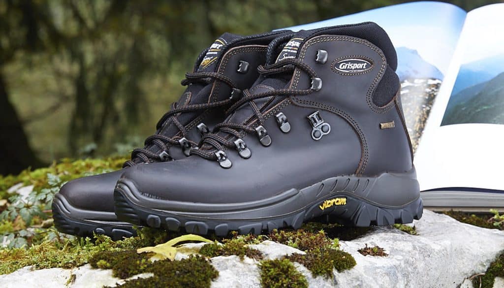 Scarpe da Trekking Grisport, in contesto di montagna